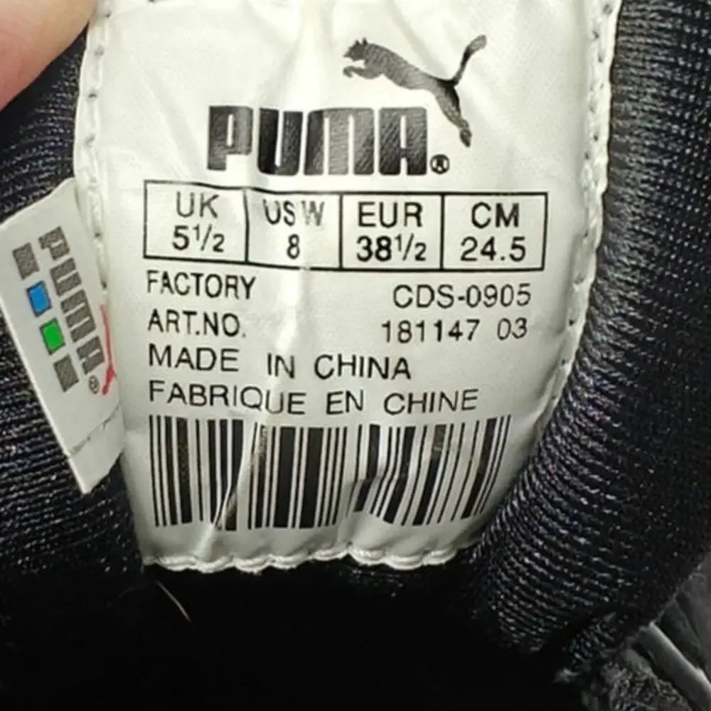 Black Puma velcro sneakers sz 8